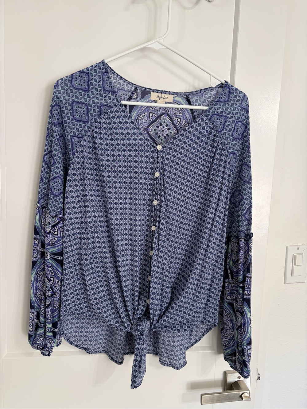 Style & Co. Blue Printed Button-Front Tie Hem Blouse